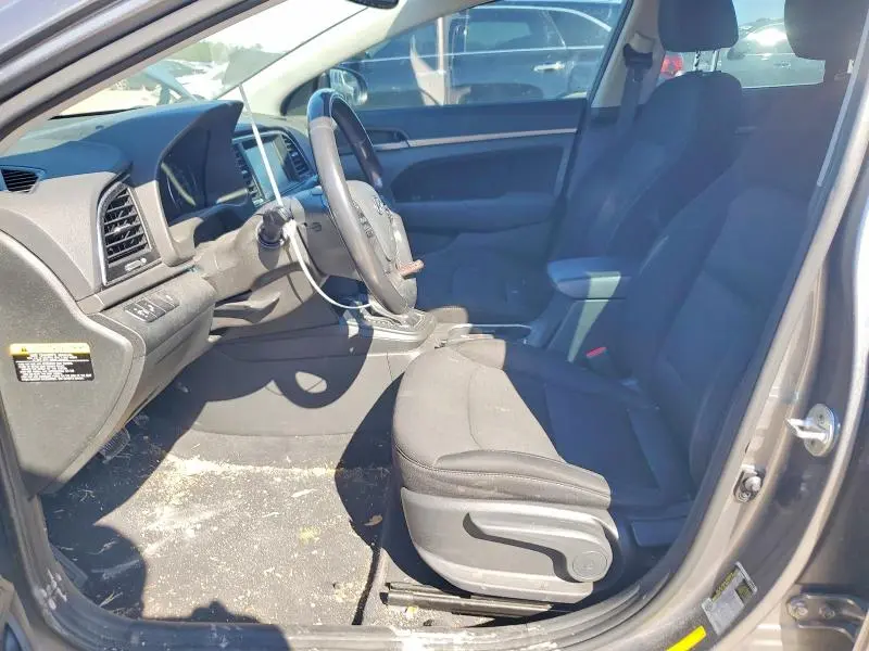 2018 HYUNDAI ELANTRA SEL  