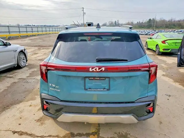 2025 KIA SELTOS EX  