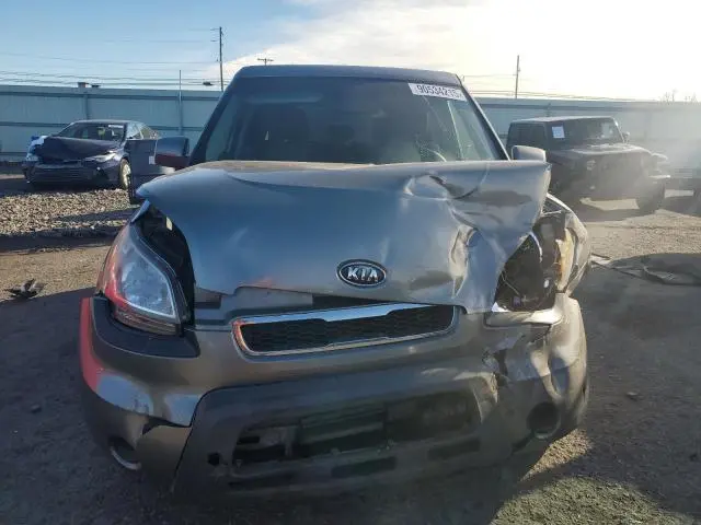 2011 KIA SOUL +  