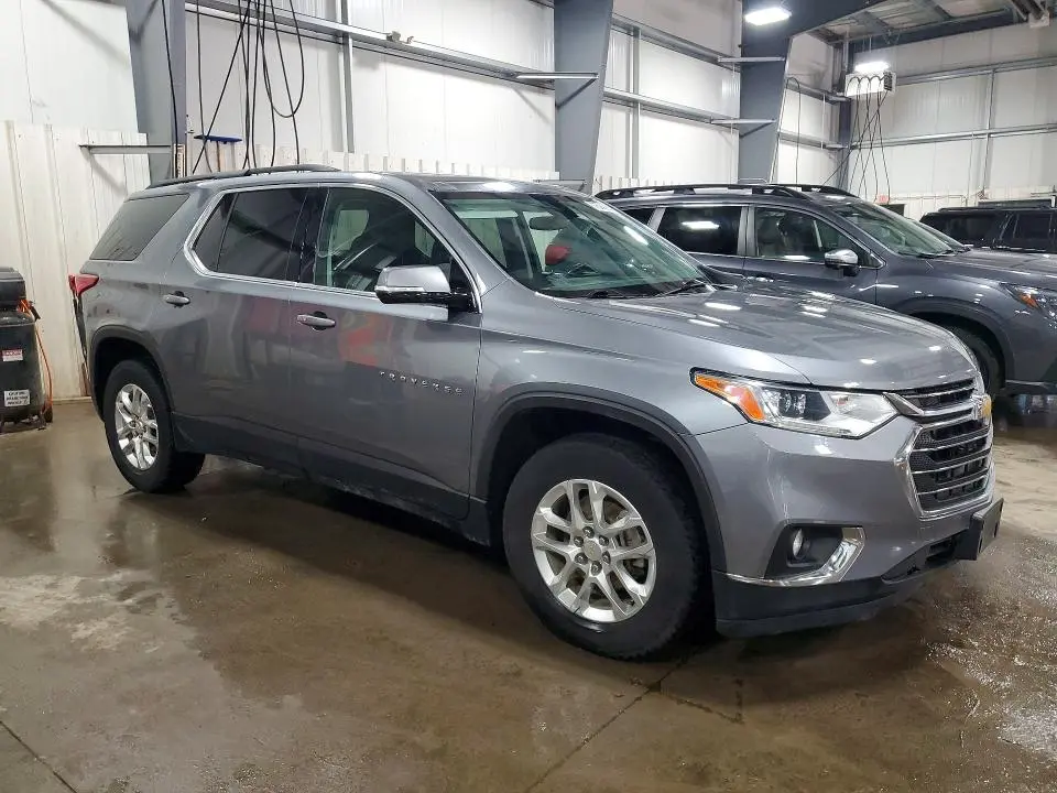 2020 CHEVROLET TRAVERSE LT  