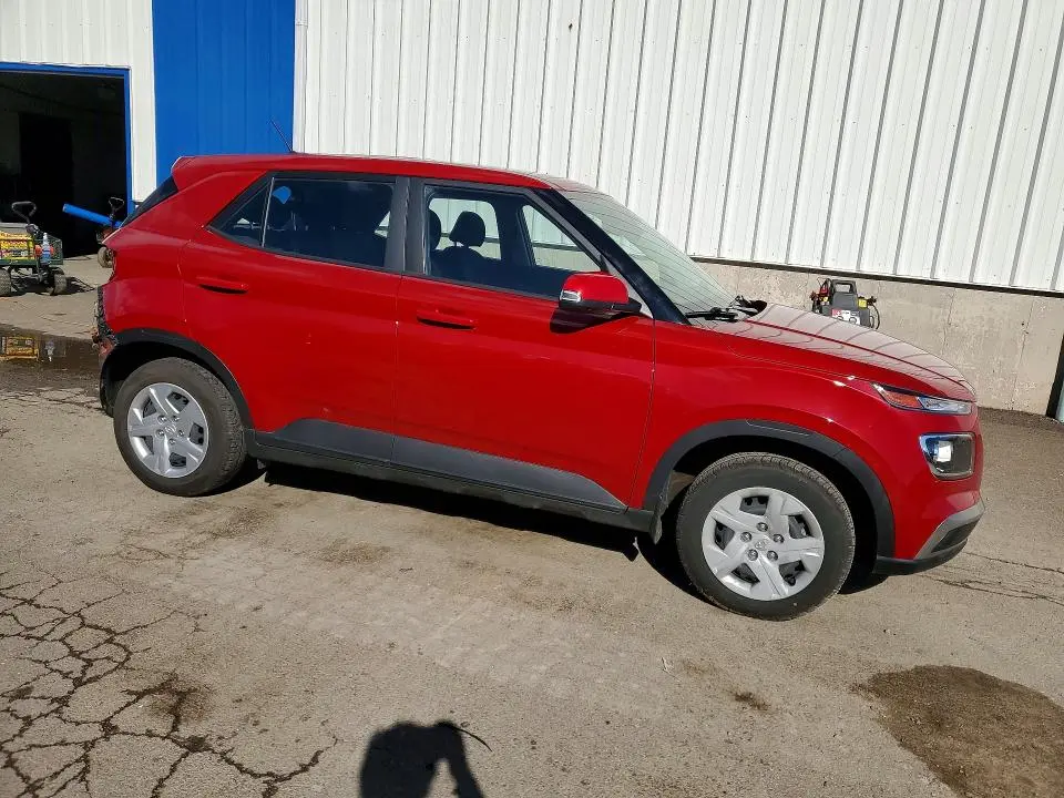 2023 HYUNDAI VENUE SE  