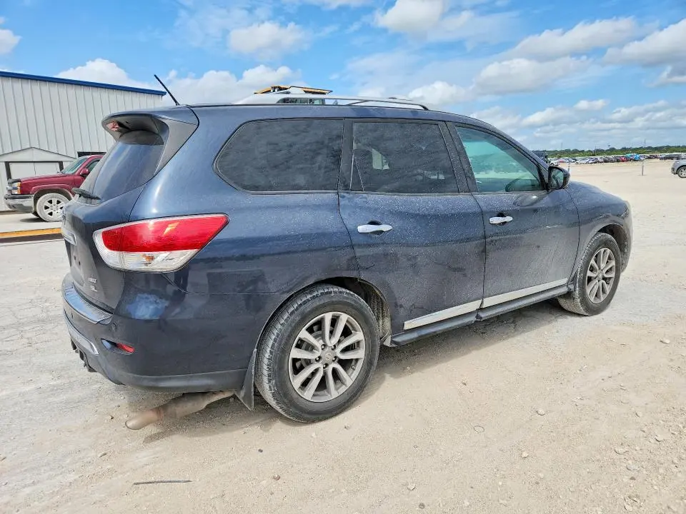 2015 NISSAN PATHFINDER SL  