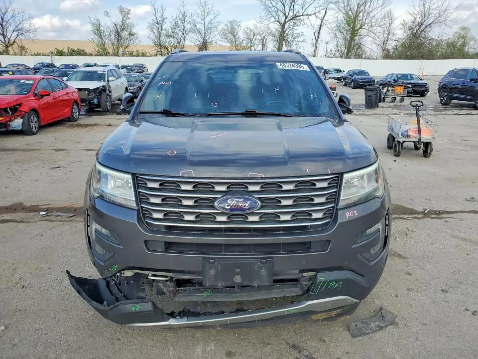 2016 FORD EXPLORER XLT  