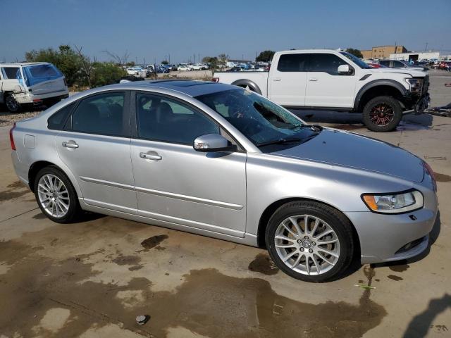 2010 VOLVO S40 2.4I