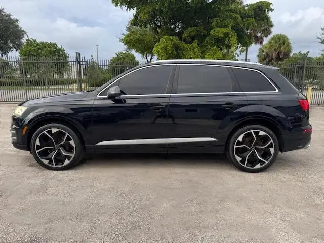 2017 AUDI Q7 PREMIUM