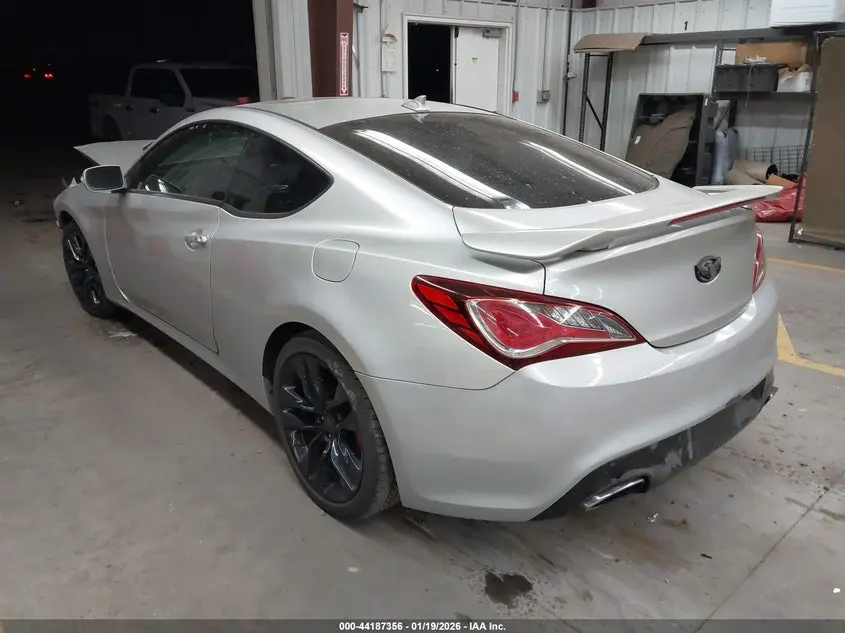 2013 HYUNDAI GENESIS 3.8 TRACK