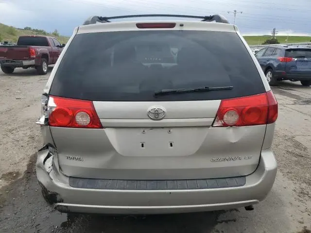 2010 TOYOTA SIENNA CE  