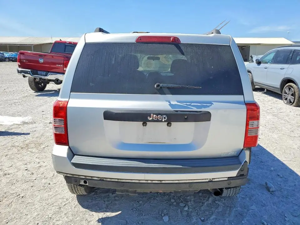 2011 JEEP PATRIOT SPORT  