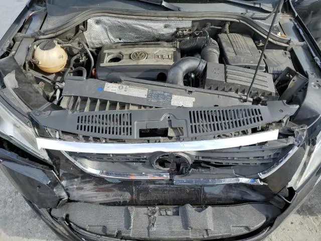 2011 VOLKSWAGEN TIGUAN S  