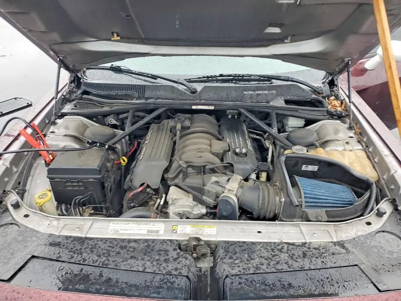 2011 DODGE CHALLENGER SRT-8  