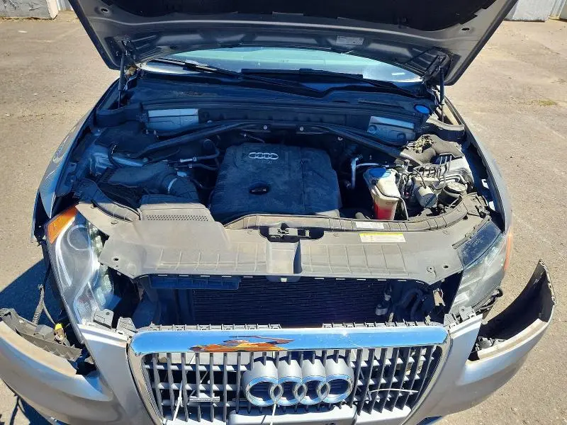 2011 AUDI Q5 PREMIUM PLUS  