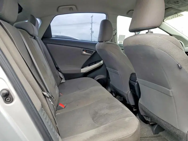 2015 TOYOTA PRIUS THREE  