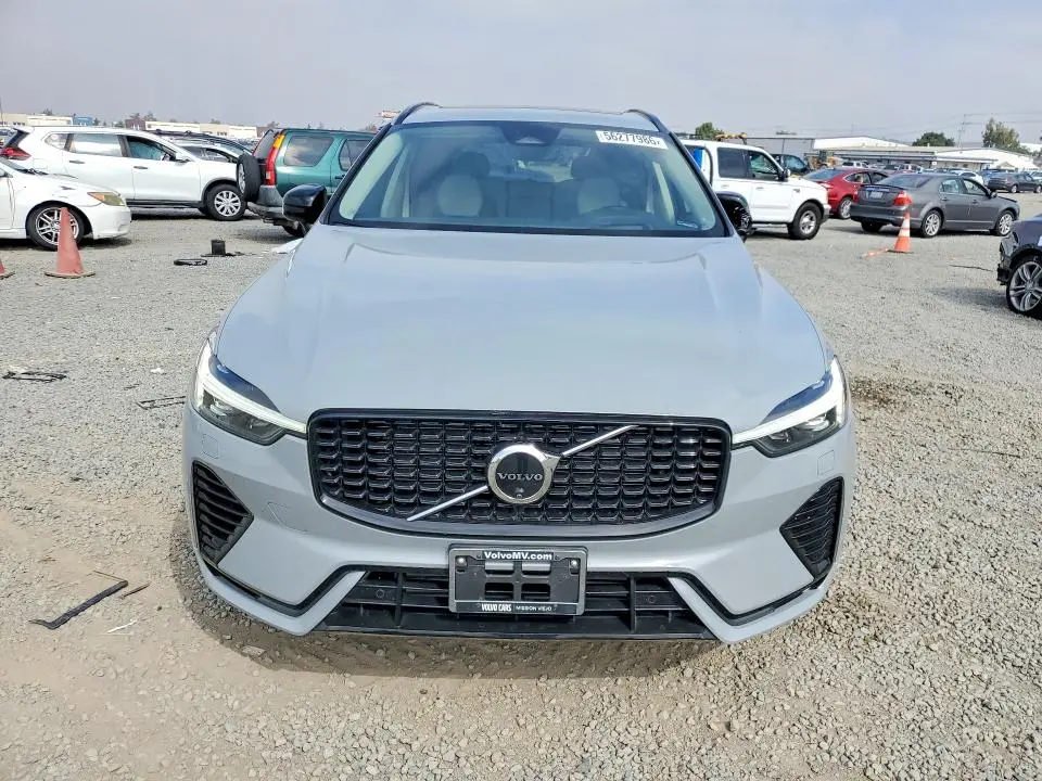 2025 VOLVO XC60 ULTRA  