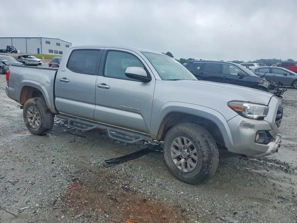 2018 TOYOTA TACOMA SR5 V6  