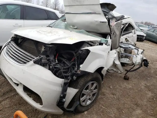 2011 CHRYSLER TOWN & COUNTRY TOURING L  