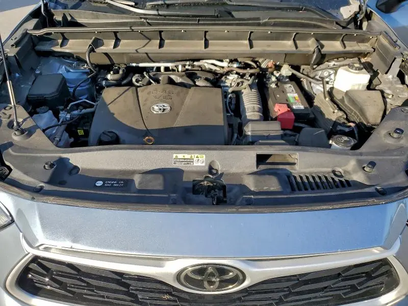 2021 TOYOTA HIGHLANDER L  