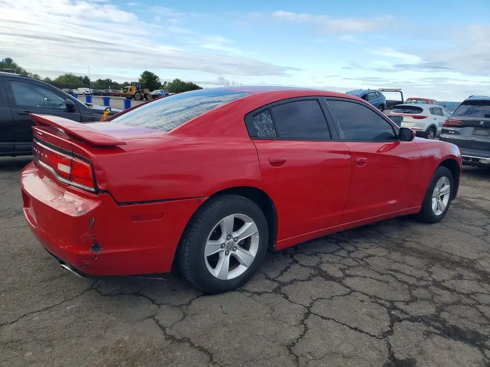 2011 DODGE CHARGER   