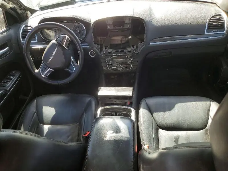 2015 CHRYSLER 300 LIMITED  