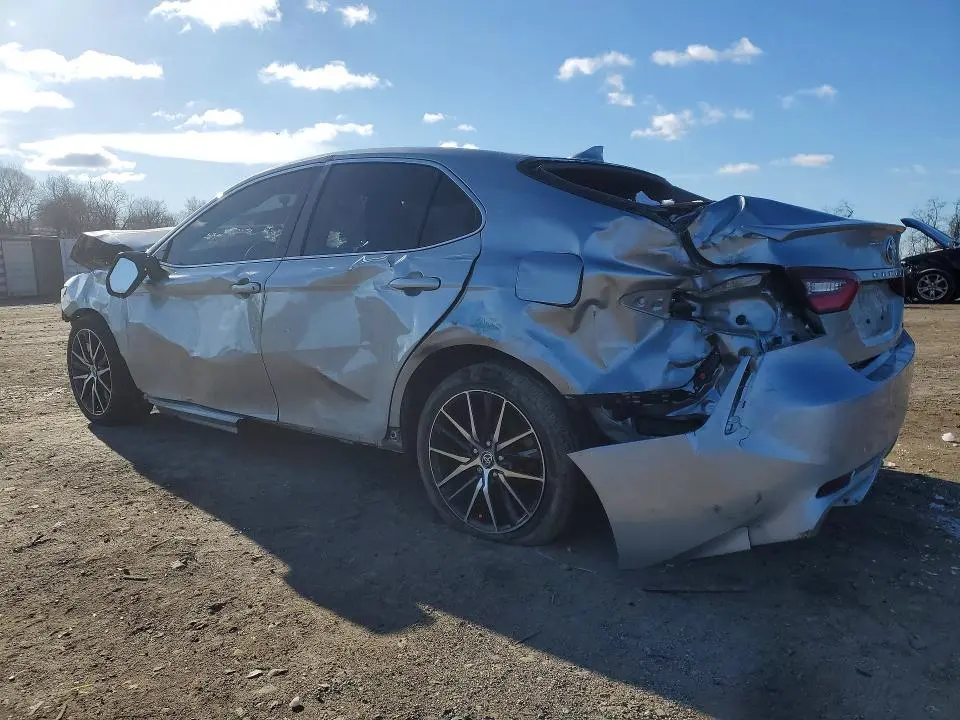 2024 TOYOTA CAMRY   