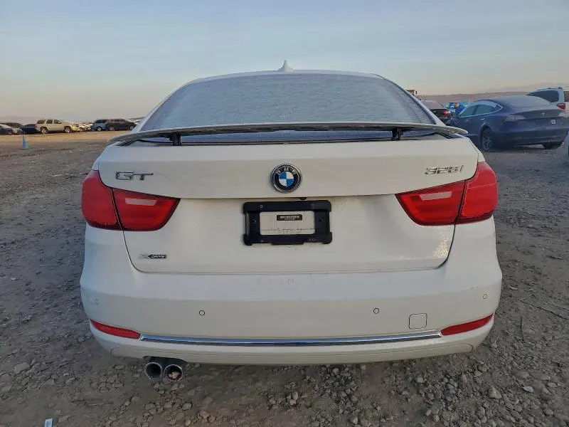 2015 BMW 328 XIGT SULEV  