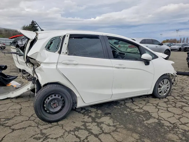 2016 HONDA FIT LX  