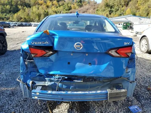 2022 NISSAN VERSA SV  