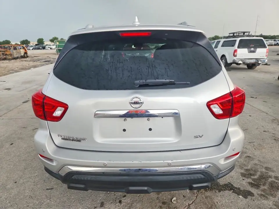 2019 NISSAN PATHFINDER SV  