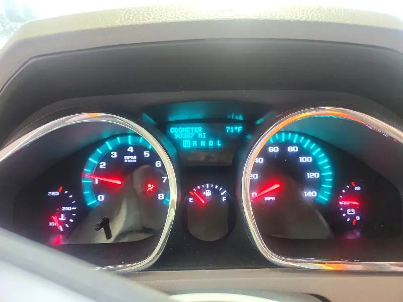 2012 CHEVROLET TRAVERSE LT  