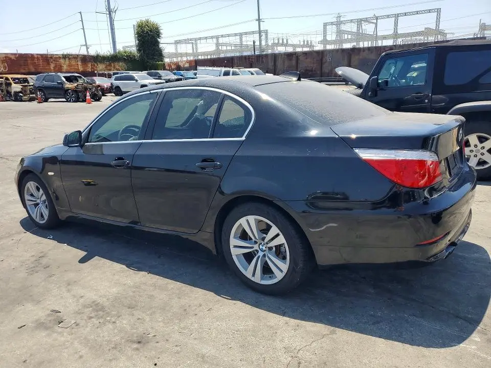 2010 BMW 528 I  