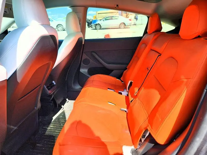 2025 TESLA MODEL Y   