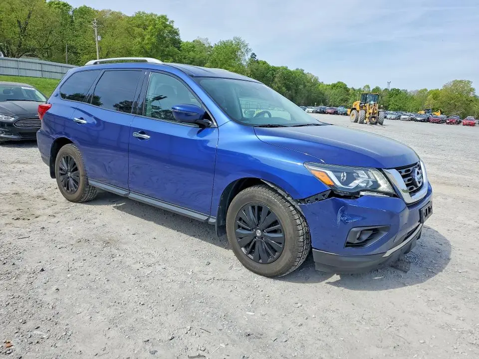 2019 NISSAN PATHFINDER SL  