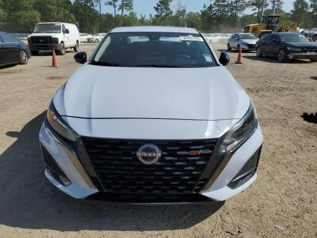 2024 NISSAN ALTIMA SR  