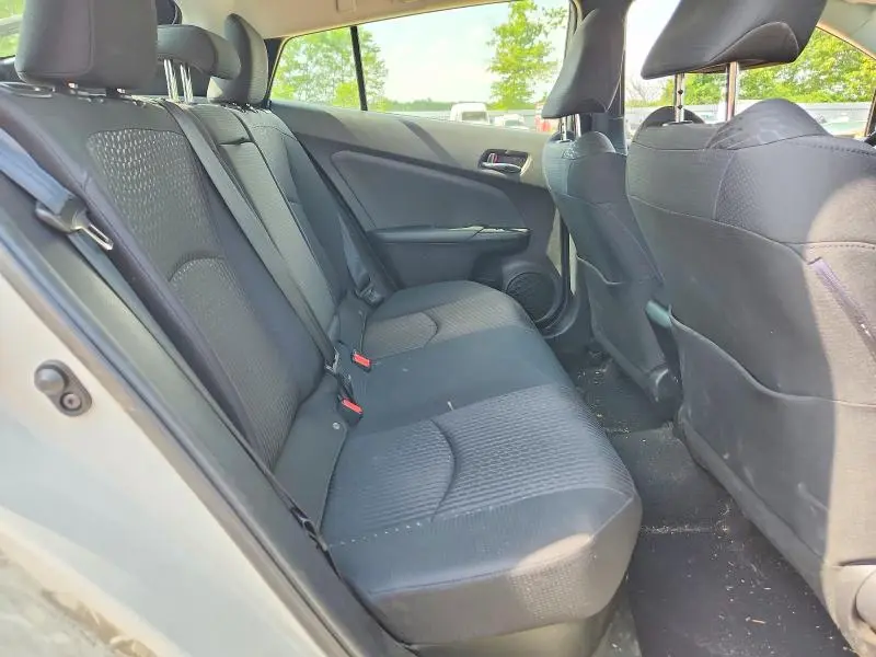 2018 TOYOTA PRIUS THREE  