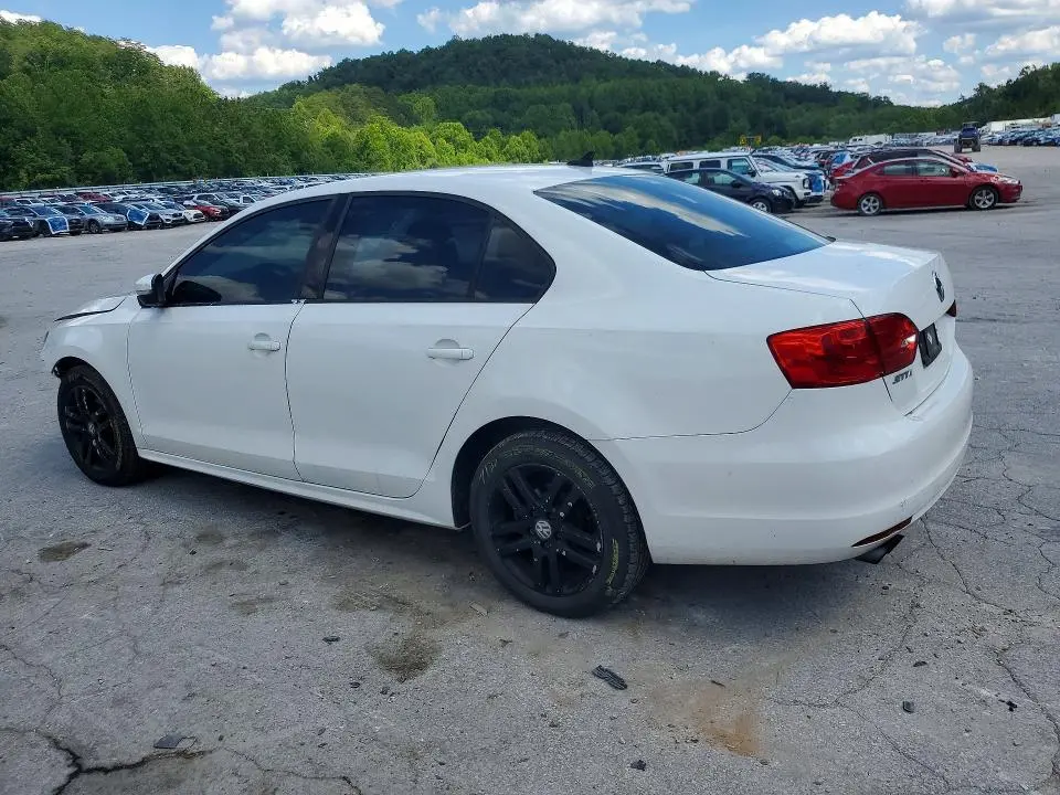 2014 VOLKSWAGEN JETTA SE  