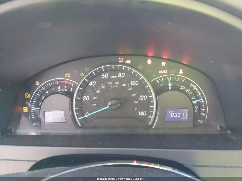 2014 TOYOTA CAMRY LE