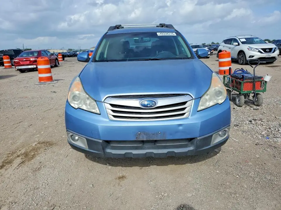 2010 SUBARU OUTBACK 2.5I PREMIUM  