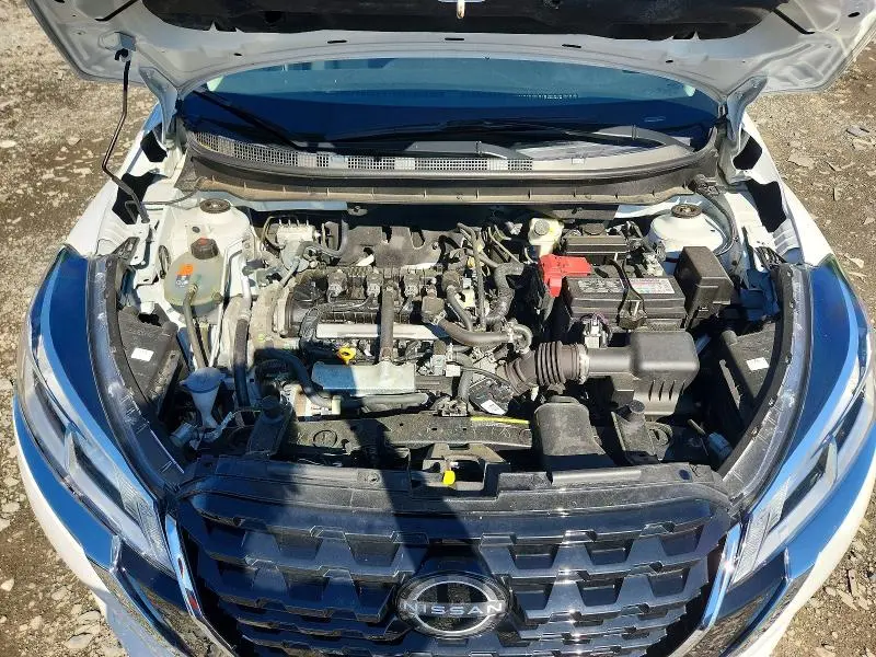 2023 NISSAN KICKS S  