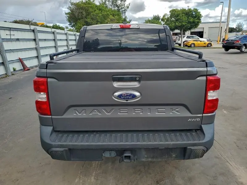 2022 FORD MAVERICK XL  