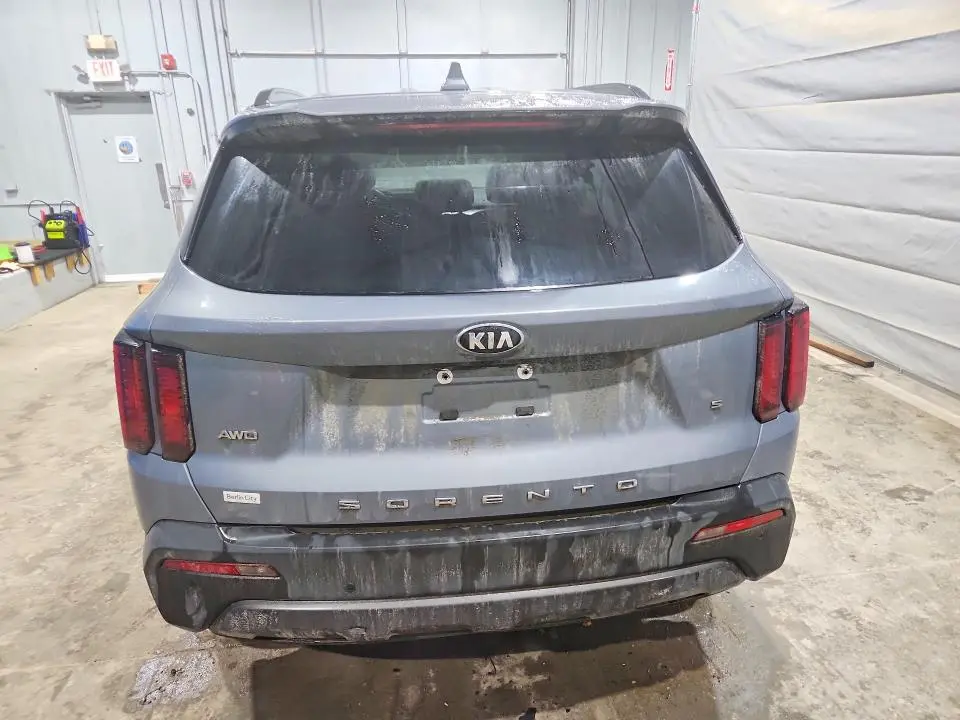 2021 KIA SORENTO S  