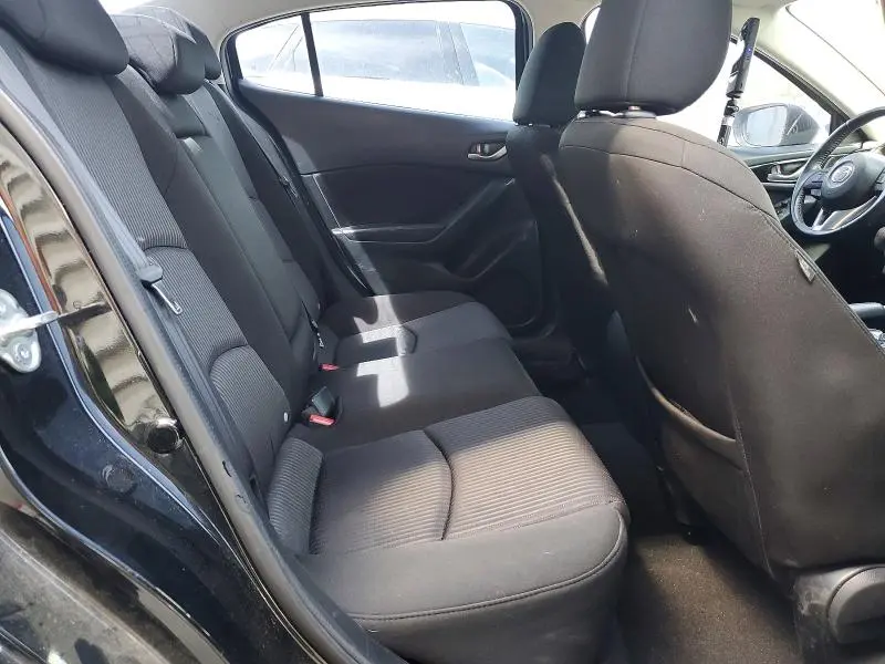 2015 MAZDA 3 TOURING  