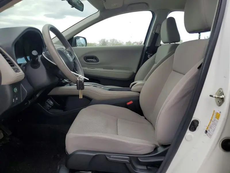 2017 HONDA HR-V LX  
