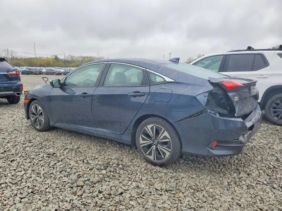 2017 HONDA CIVIC EX  