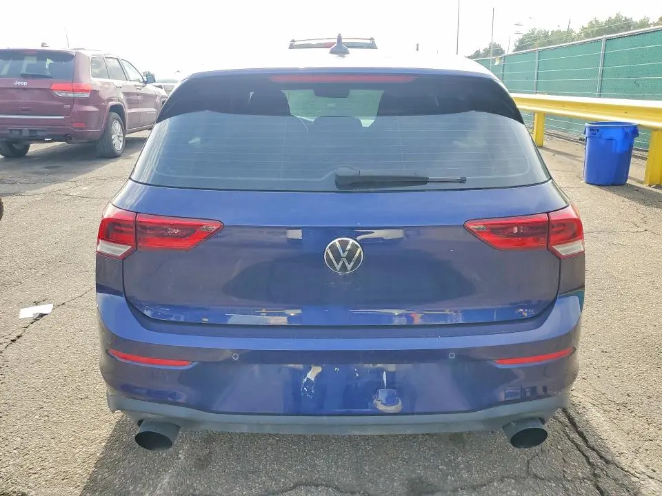 2022 VOLKSWAGEN GTI SE  