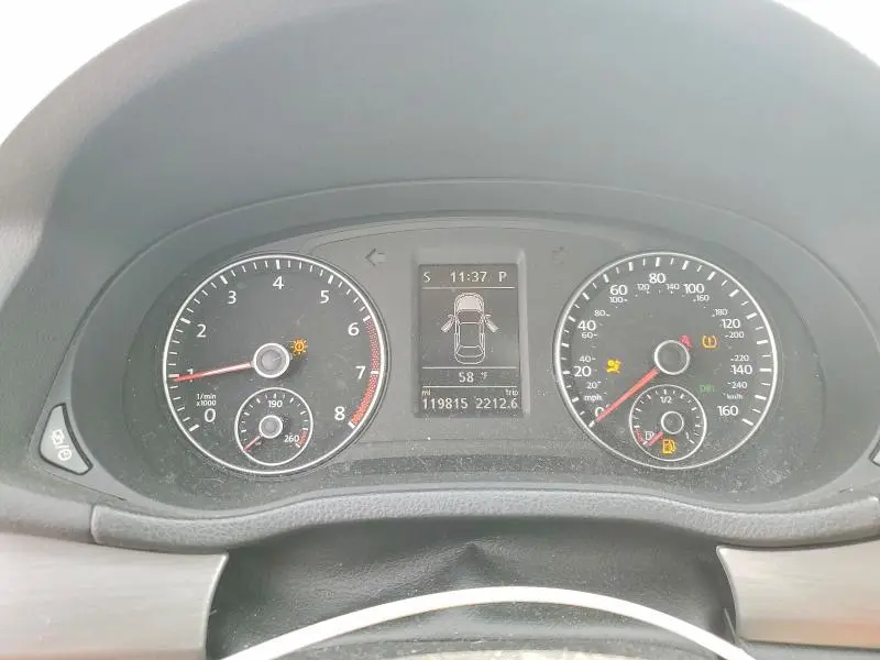 2014 VOLKSWAGEN PASSAT SE  