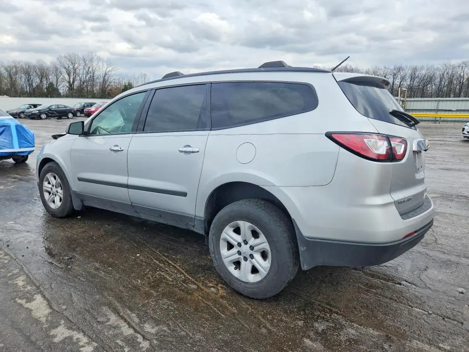 2017 CHEVROLET TRAVERSE LS  