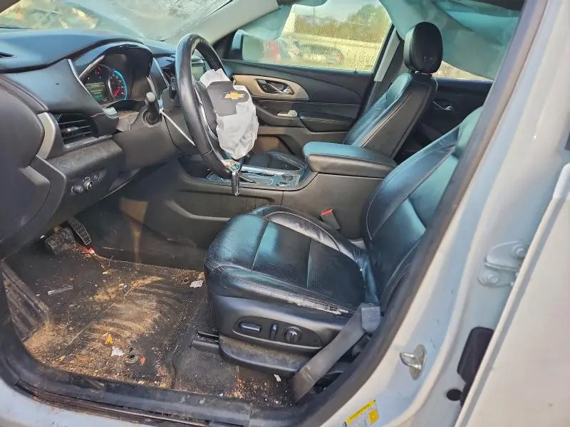 2019 CHEVROLET TRAVERSE LT  