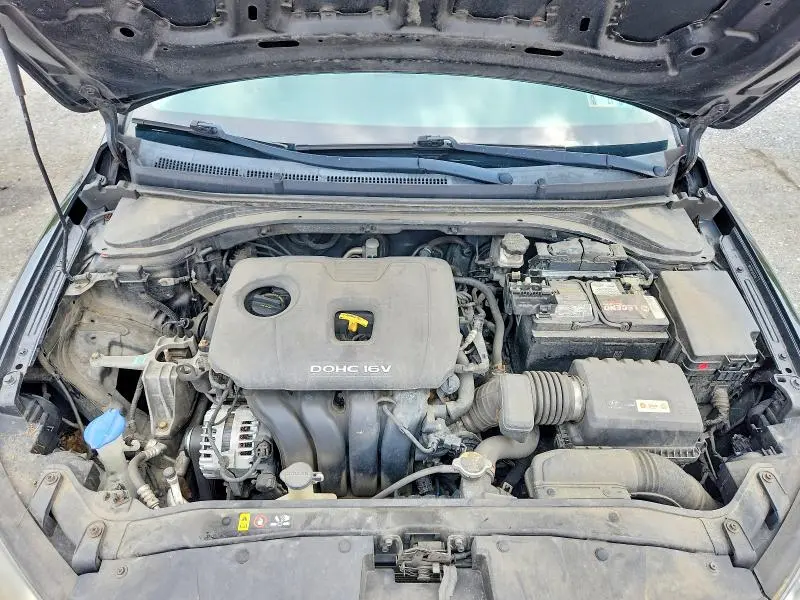 2018 HYUNDAI ELANTRA SE  