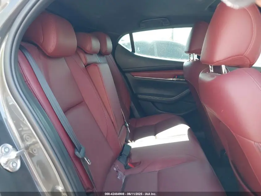2019 MAZDA MAZDA3 PREMIUM PACKAGE
