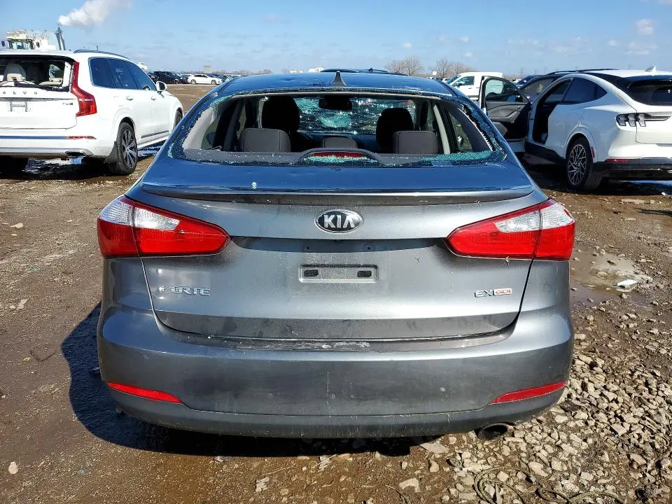 2016 KIA FORTE EX  