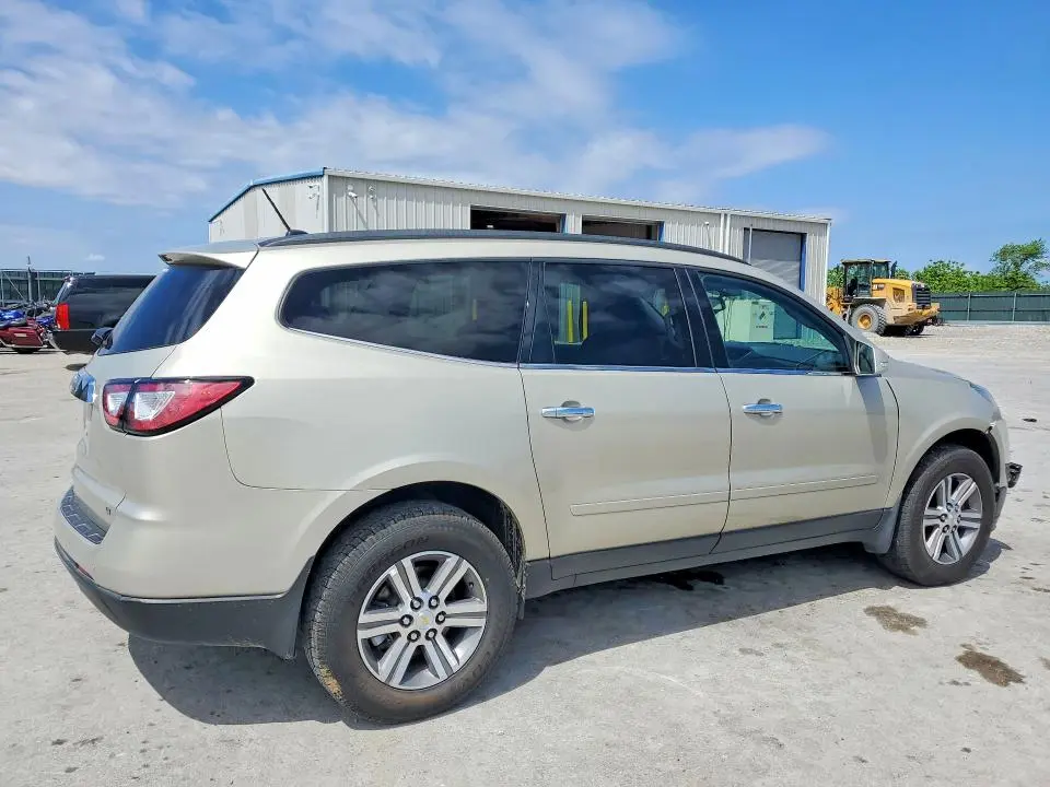 2015 CHEVROLET TRAVERSE LT  